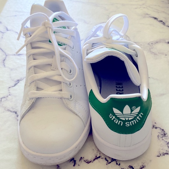 ADIDAS Stan Smith edition - Picture 3 of 5